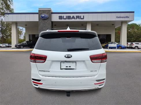 Used 2017 Kia Sorento SX image 5