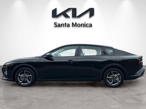 Certified 2025 Kia K4 FWD image 3