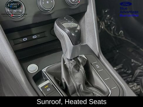 Used 2022 Volkswagen Taos SE image 16