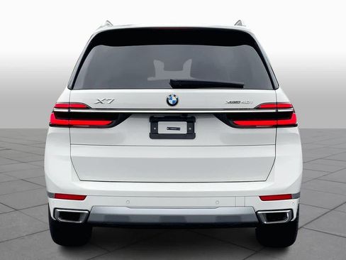 Certified 2025 BMW X7 xDrive40i w/ Premium Package image 4