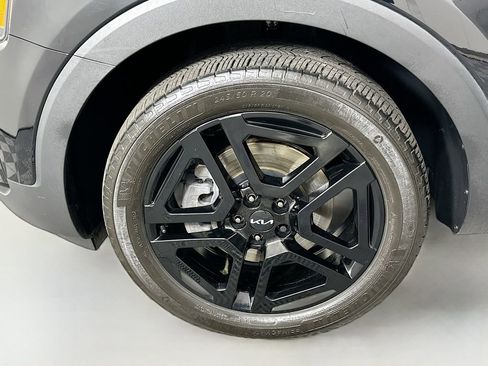Used 2024 Kia Telluride EX X-Line image 32