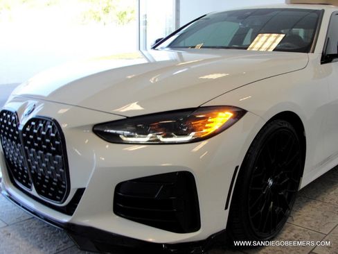 Used 2024 BMW M440i Coupe w/ Premium Package image 64