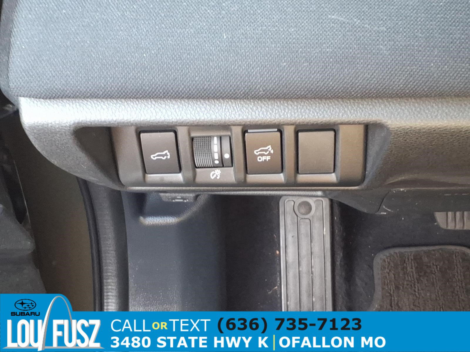 Used 2025 Subaru Outback Premium AWD/4WD image 21