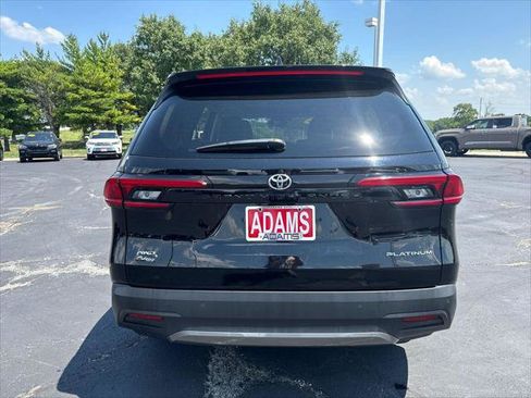 Certified 2024 Toyota Grand Highlander AWD image 7