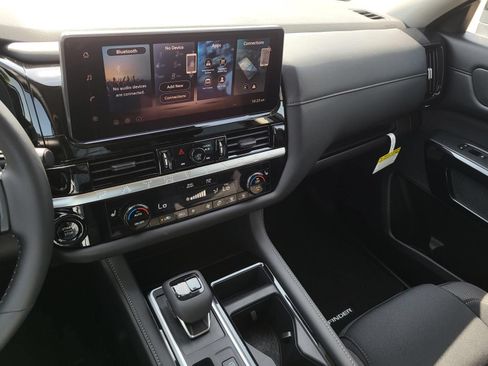 New 2026 Nissan Pathfinder SV FWD image 20