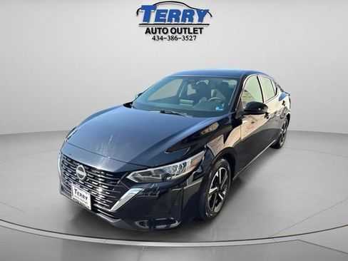 Used 2024 Nissan Sentra SV FWD image 4
