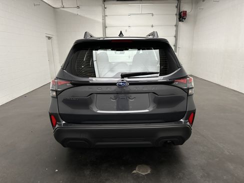 Used 2025 Subaru Forester w/ Convenience Package #1 AWD/4WD image 7