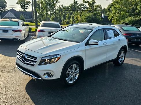 Used 2019 Mercedes-Benz GLA 250 4MATIC image 4