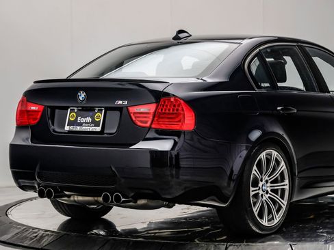Used 2011 BMW M3 Sedan RWD image 18