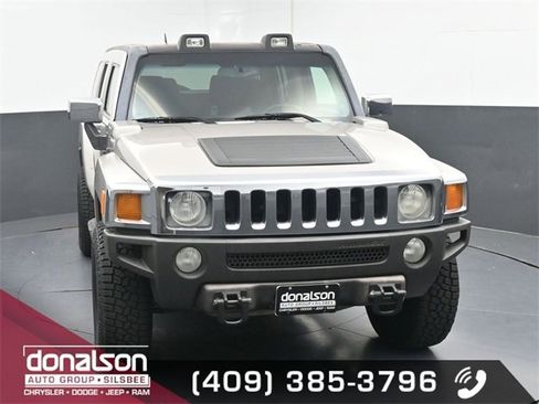 Used 2006 HUMMER H3 Luxury image 3