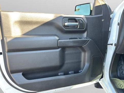 Used 2022 Chevrolet Silverado 1500 W/T RWD image 10