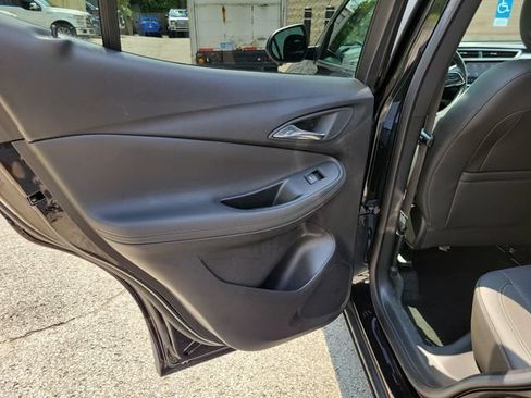 Used 2023 Buick Encore GX Preferred w/ Cold Weather Comfort Package AWD/4WD image 12