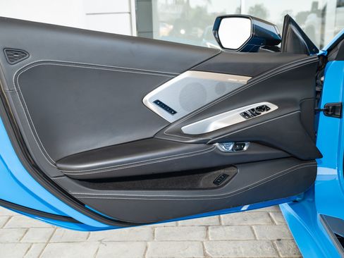 Used 2021 Chevrolet Corvette Stingray Premium Cpe w/ Z51 Performance Package image 27