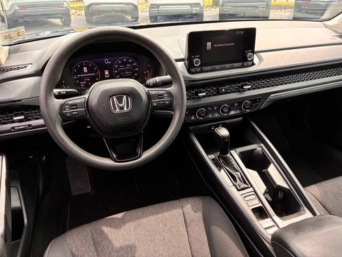 Used 2024 Honda Accord EX image 27