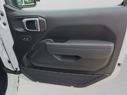 New 2026 Jeep Wrangler Sport AWD/4WD image 32