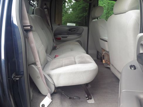 Used 2003 Ford F150 XLT RWD image 16