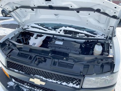 Certified 2023 Chevrolet Express 3500 LS image 27