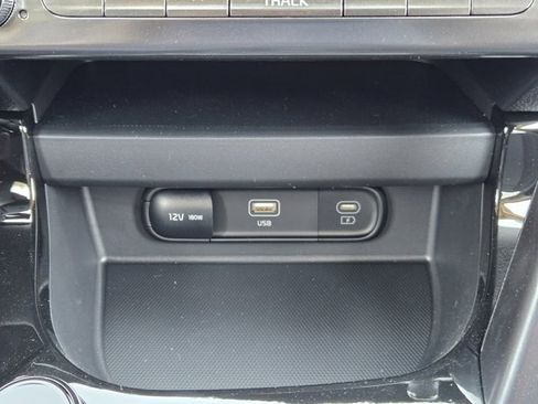 New 2025 Kia Seltos X-Line image 14