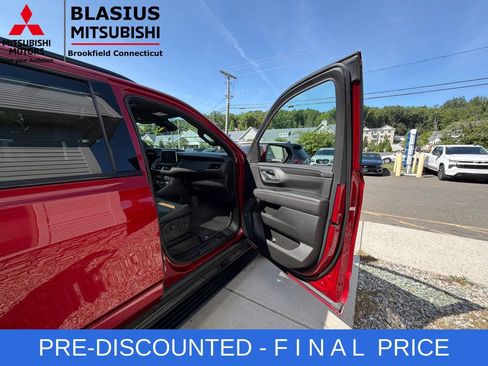 Used 2023 GMC Yukon AT4 w/ AT4 Premium Package AWD/4WD image 53