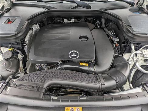 Used 2022 Mercedes-Benz GLC 300 GLC 300 image 22