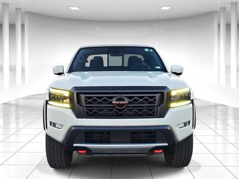 Used 2022 Nissan Frontier PRO-4X w/ Off-Road Protection Package AWD/4WD image 5