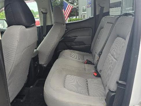 Used 2019 Chevrolet Colorado LT RWD image 6