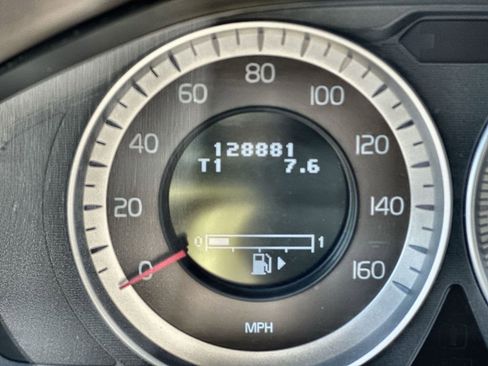 Used 2013 Volvo XC60 3.2 image 12