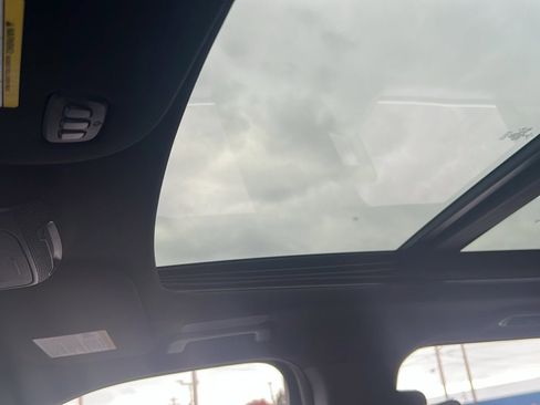 Used 2022 Ford Expedition Platinum image 29