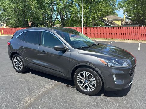 Used 2020 Ford Escape SEL FWD image 1