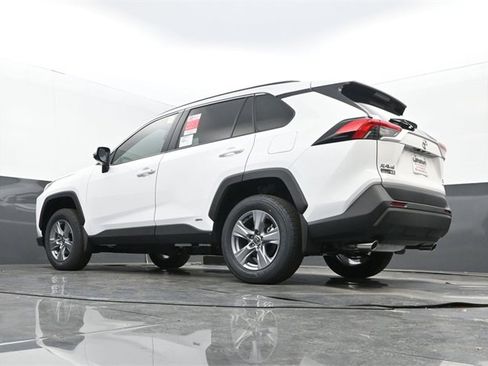 New 2025 Toyota RAV4 XLE w/ Convenience Package image 25