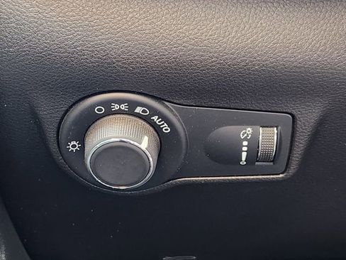 Certified 2025 Jeep Compass Sport AWD/4WD image 19
