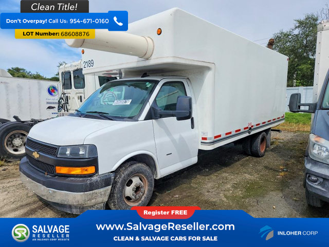 Used 2021 Chevrolet Express 3500 w/ Driver Convenience Package RWD image 1