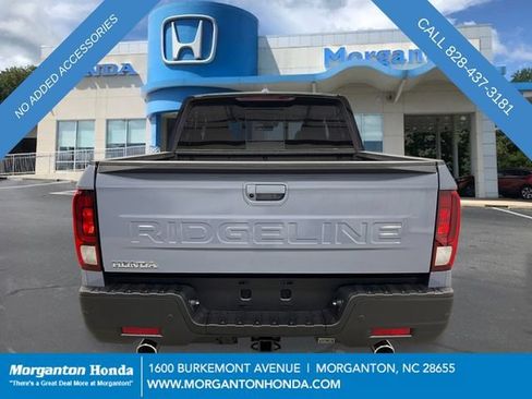 New 2026 Honda Ridgeline Black Edition image 5