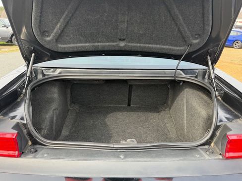 Used 2013 Dodge Challenger SXT Plus image 5