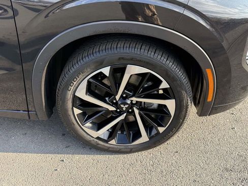 Used 2023 Mitsubishi Outlander SEL image 7