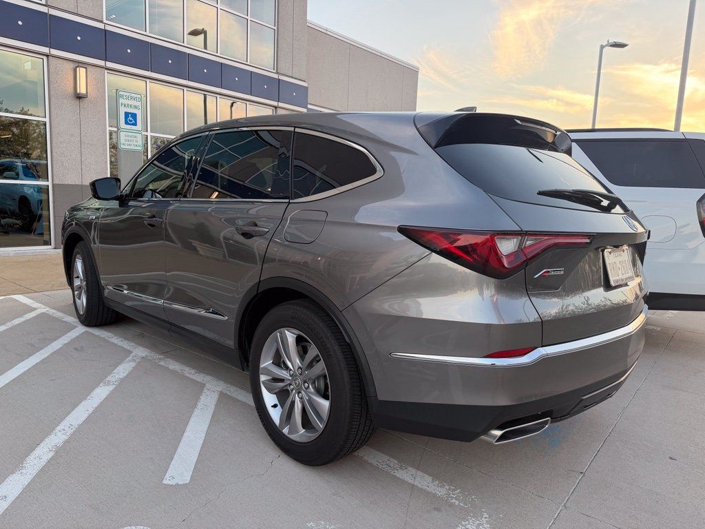 Used 2022 Acura MDX FWD image 4
