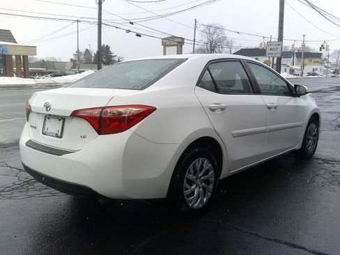 Used 2018 Toyota Corolla LE w/ Body Protection Package image 7