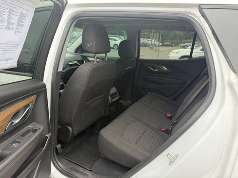 Used 2021 GMC Terrain SLE w/ Driver Convenience Package AWD/4WD image 13