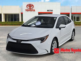 Used 2025 Toyota Corolla LE video 1