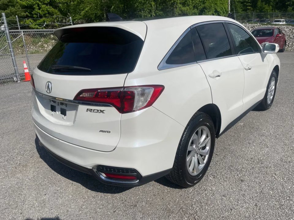 Used 2018 Acura RDX AWD image 5