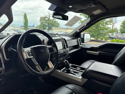 Used 2020 Ford F150 Lariat w/ Equipment Group 502A Luxury AWD/4WD image 12