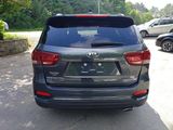Used 2019 Kia Sorento LX w/ LX Convenience Package image 6