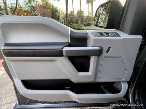 Used 2019 Ford F150 XLT w/ Trailer Tow Package image 30