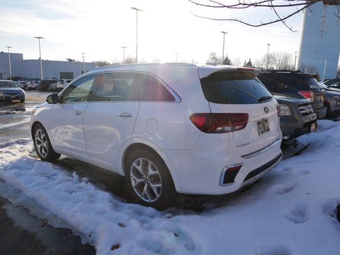 Used 2019 Kia Sorento SX w/ SX Touring Package image 4
