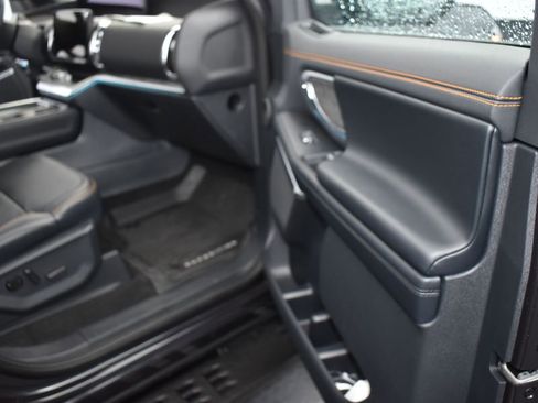 New 2025 Ford Expedition Tremor image 17