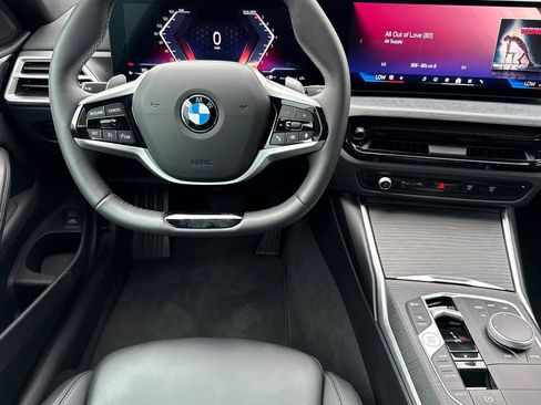 Used 2025 BMW 430i Coupe w/ Premium Package image 17