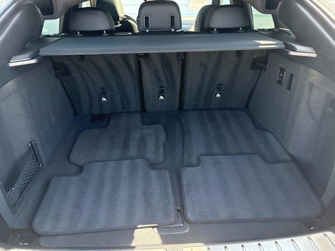 Used 2025 BMW X4 xDrive30i image 8