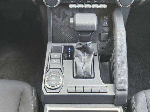 Used 2024 Toyota Tacoma SR5 RWD image 13