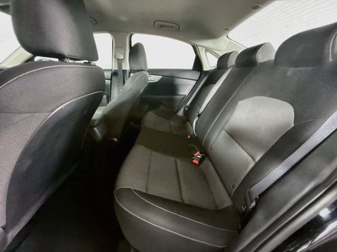 Used 2024 Kia Forte LXS FWD image 27