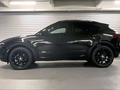 New 2024 Jaguar E-PACE R-Dynamic SE image 3